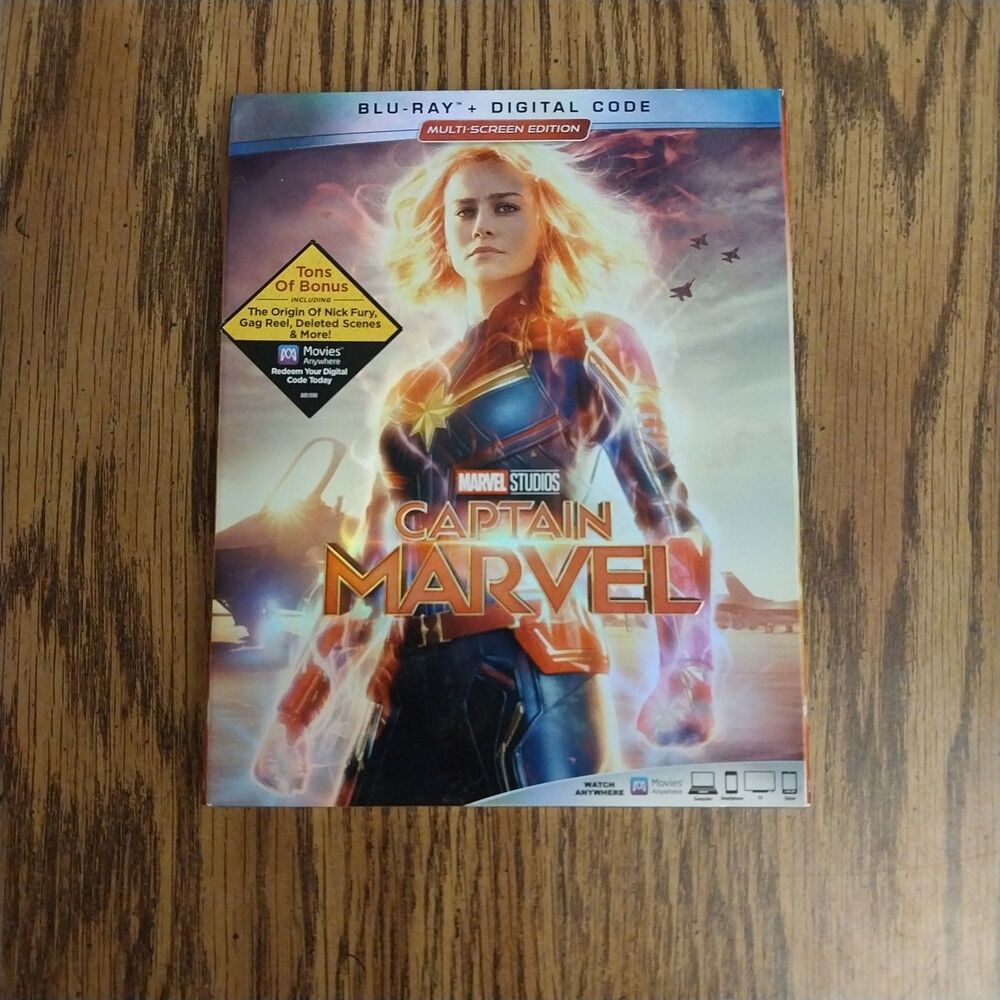 Captain Marvel (Blu-ray + Digital Code, 2019) New